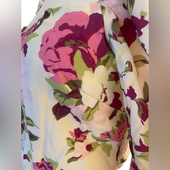 Floral Puff Sleeve Top - Picture 7 of 10